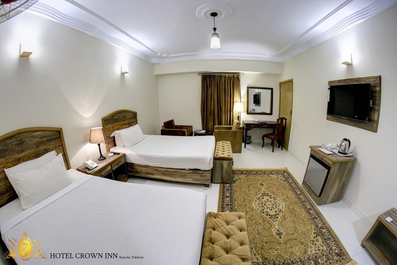 Hotel Crown Inn Karaçi Dış mekan fotoğraf