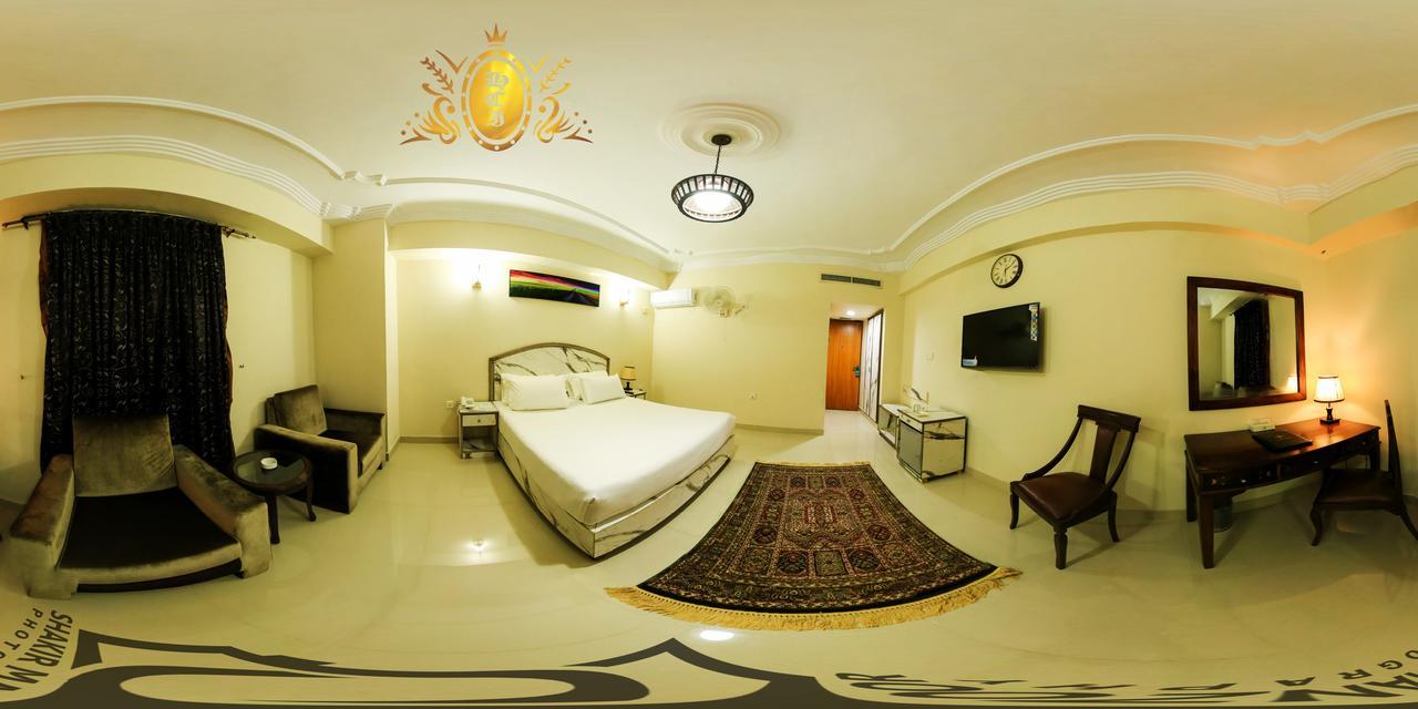 Hotel Crown Inn Karaçi Dış mekan fotoğraf